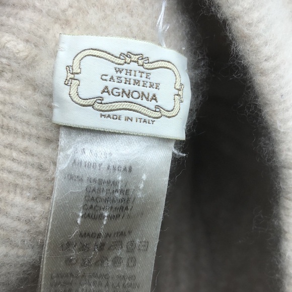 AGNONA WHITE CASHMERE BEANIE HAT WOMEN’S MADE IN ITALY BEIGE - Picture 7 of 8